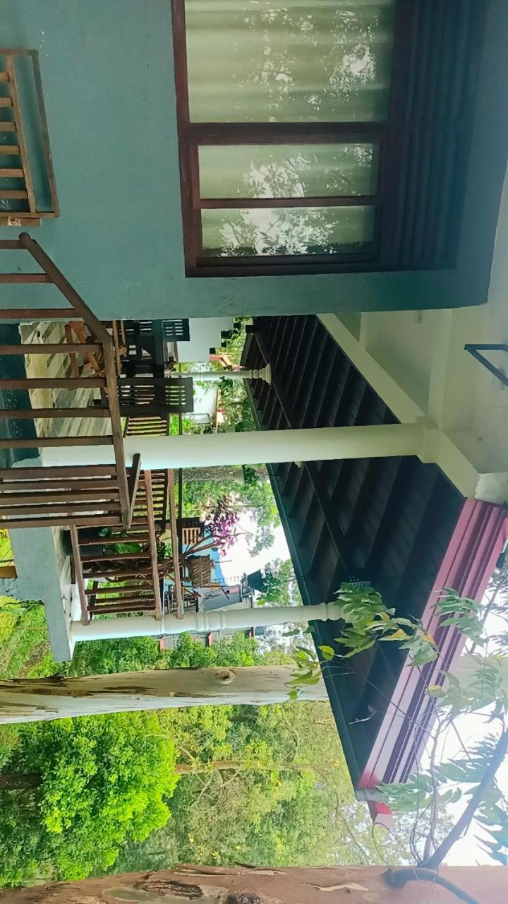 Ella Hillsite View Hotel Ruang foto