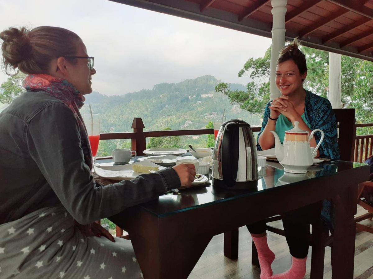 Ella Hillsite View Hotel Bagian luar foto